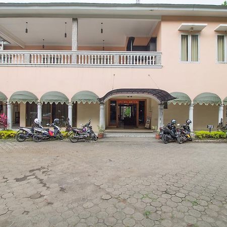 Reddoorz Near Kebun Raya Bogor Ξενοδοχείο Εξωτερικό φωτογραφία