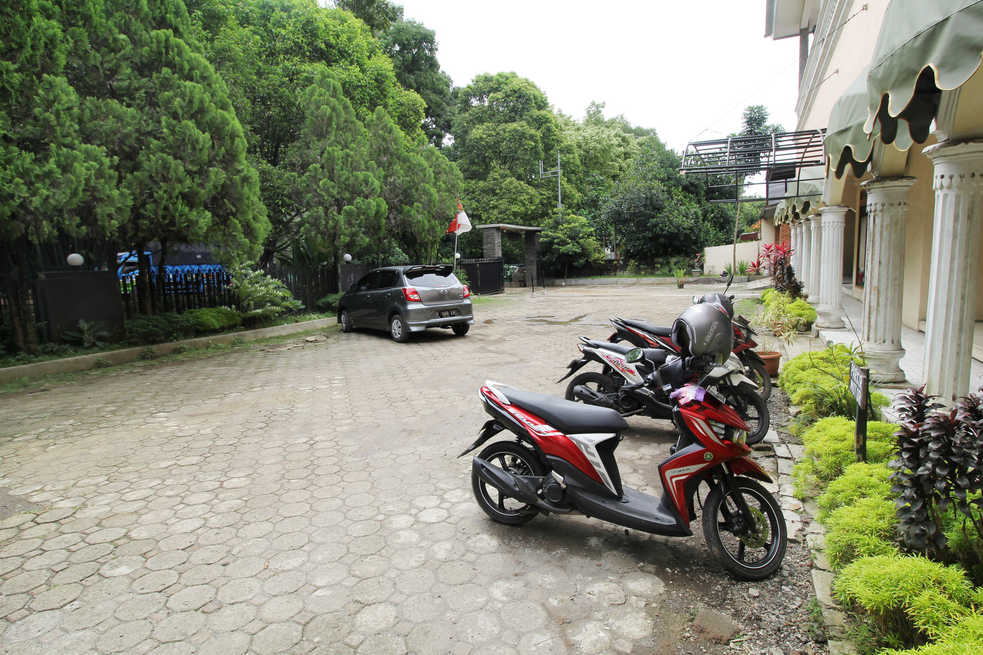 Reddoorz Near Kebun Raya Bogor Ξενοδοχείο Εξωτερικό φωτογραφία